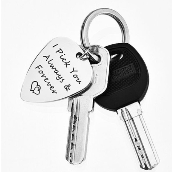 Silver Guitar Pick Key Chain - Picture 1 of 3